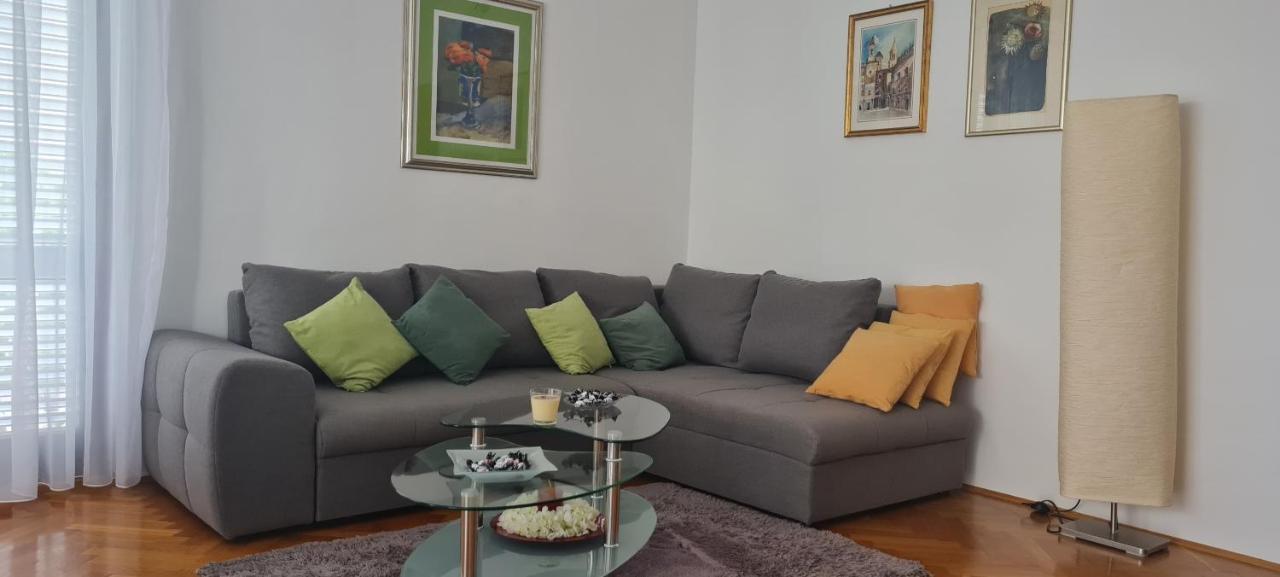 Guesthouse Ante Split Bagian luar foto