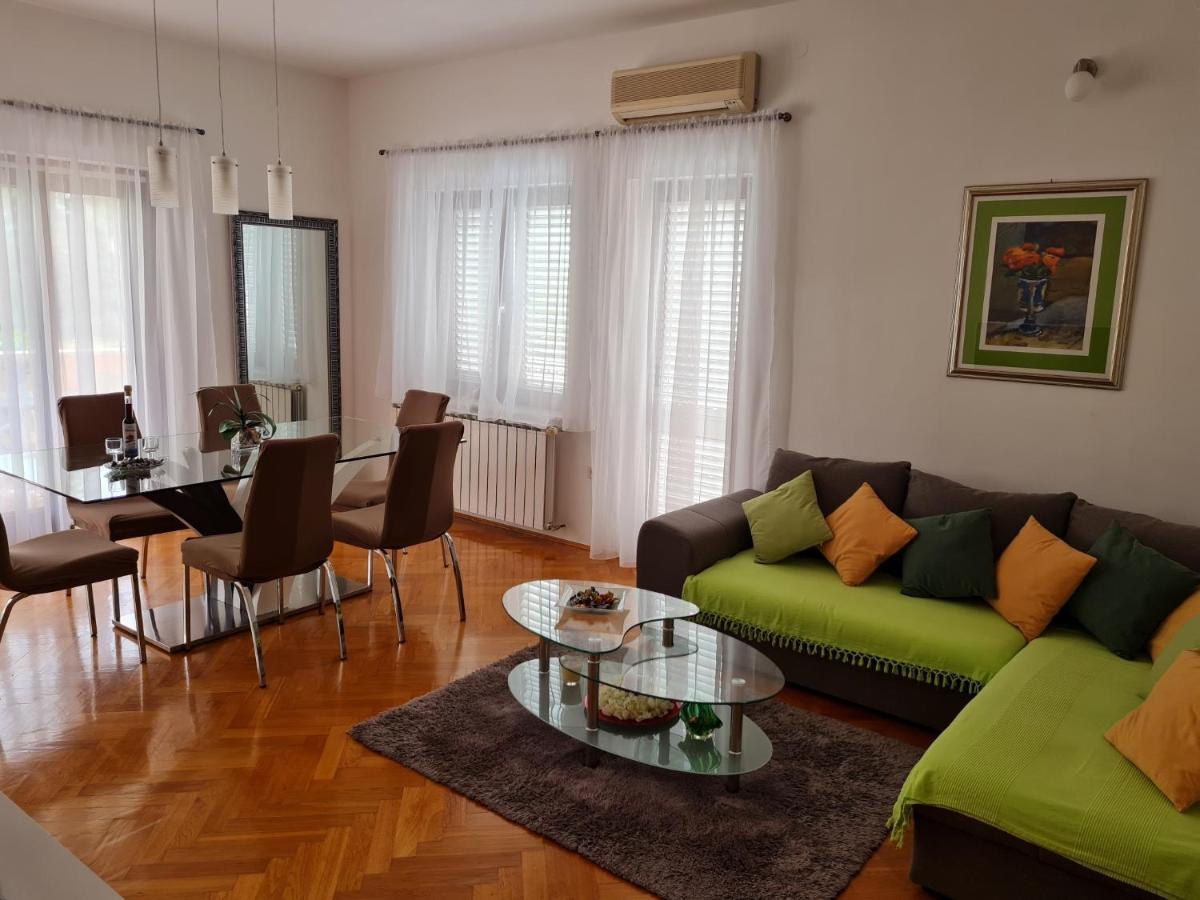 Guesthouse Ante Split Bagian luar foto