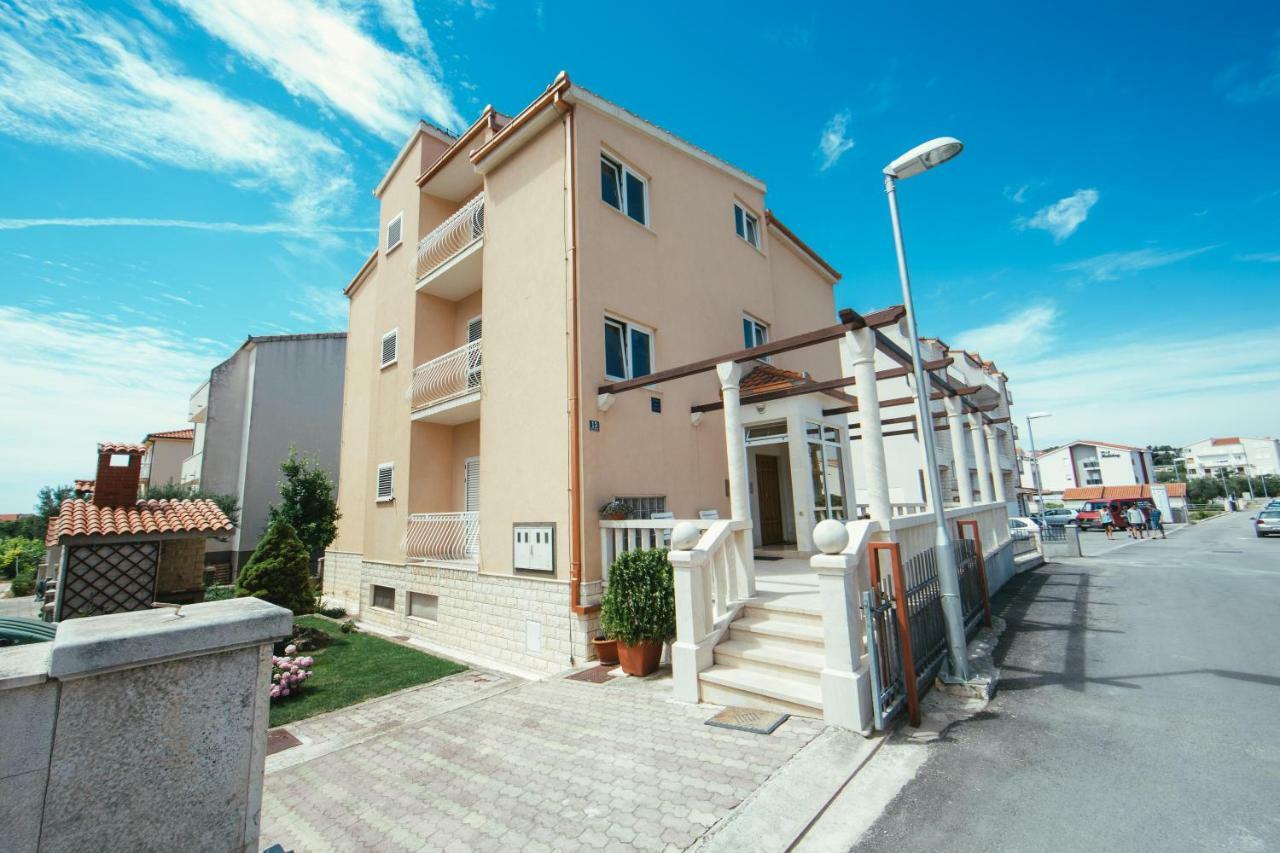 Guesthouse Ante Split Bagian luar foto